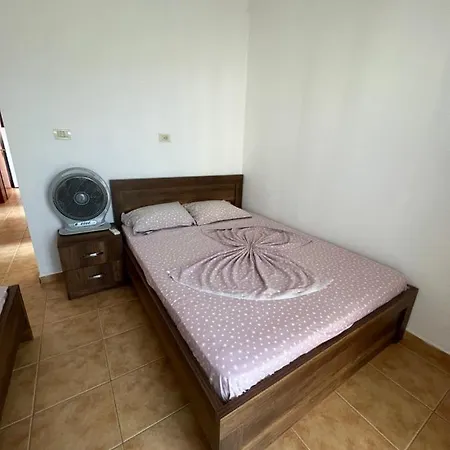 Kune, 3 Appartamento Shëngjin